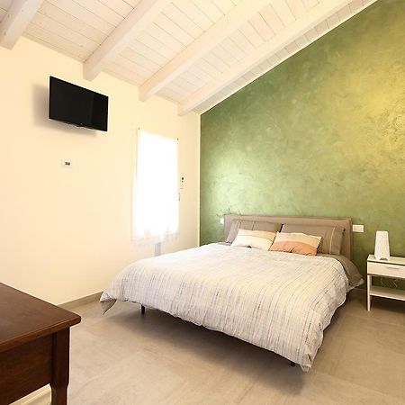 Bed And Breakfast Elmira 모데나 외부 사진